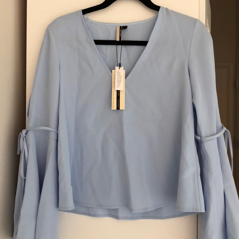 NWT bell sleeve blouse